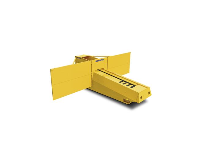 Komatsu SFB-40 crushing surface feeder breaker in white background