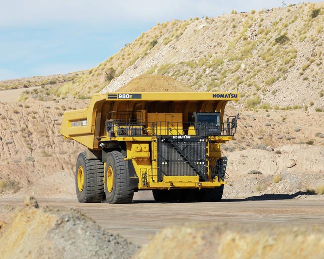 Haul Truck_980_AZPG Tucson AZ_DS_211130_KOM_9108.psd