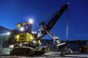 P&H 4100XPC electric rope shovel at night