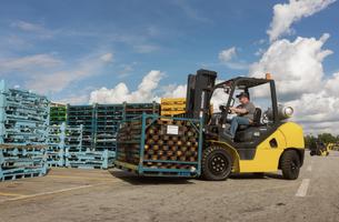 Forklift_GPL12524__DSC3161.psd