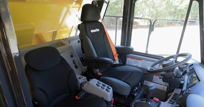 HD605-10 mechanical truck | Komatsu