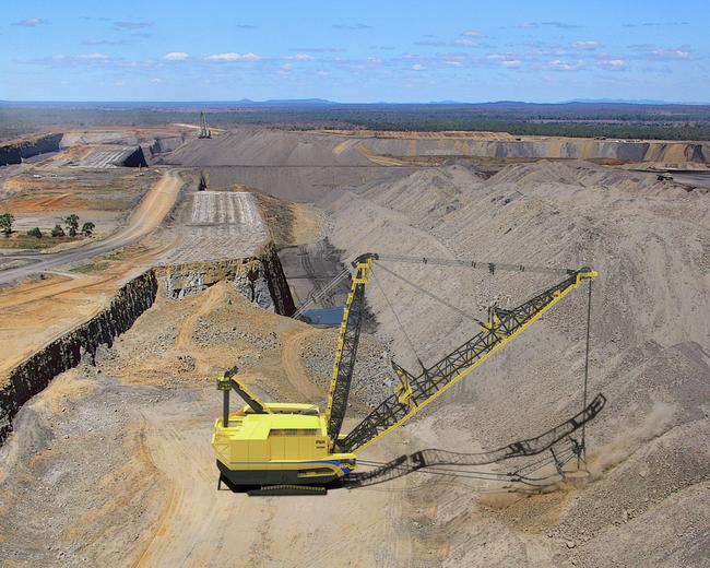 P&H 9020XPC dragline in nature