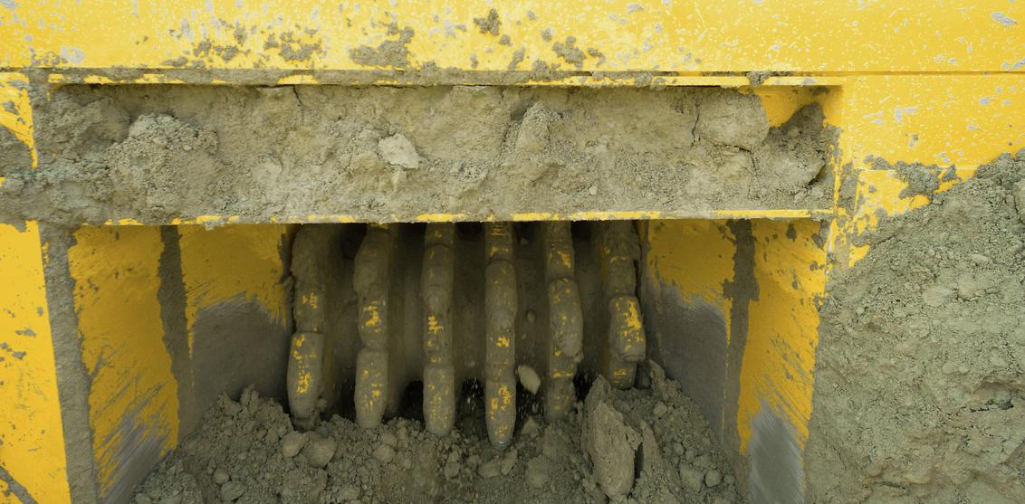 Komatsu Crushing Joy-underground-feeder-breaker SFB 41 in mining site