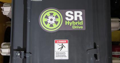 SR hybrid drive