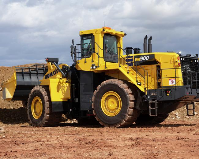 WA900-8 surface mining wheel loader | Komatsu